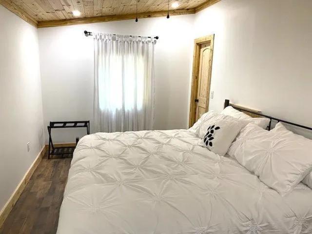 Holiday home Modern Style, Arcade, Fire Pit, Pet Friendly Pigeon Forge