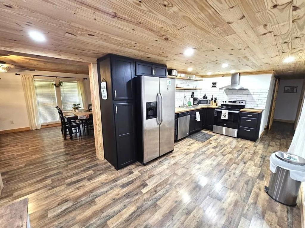 Modern Style, Arcade, Fire Pit, Pet Friendly Сasa de vacaciones *